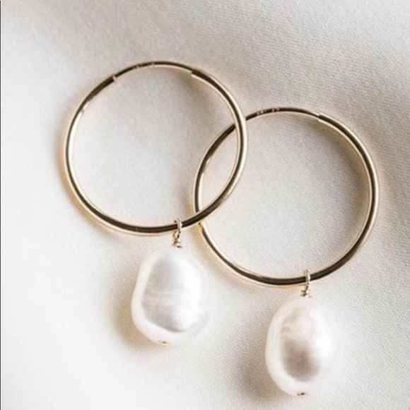 COPY - Beautiful silver hoop earrings - Picture 2 of 4